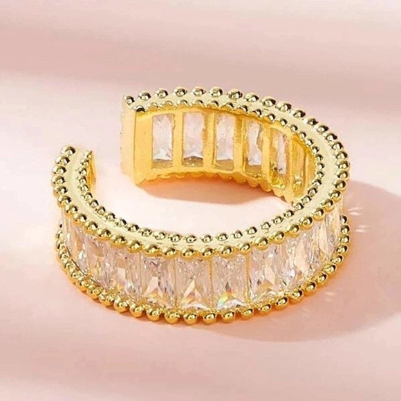 18k Gold Plated Wide Rectangle Clear Zircon Ring - Picture 1 of 6
